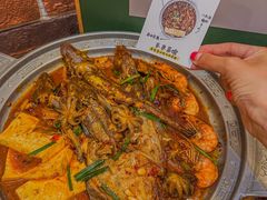 -东来菜馆•手抓海鲜家常菜•海鲜锅贴(鸽子窝店)