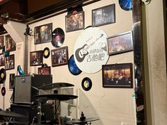 -南锣鼓巷吉他吧(鼓楼店)