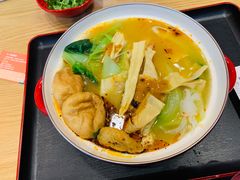 -小蛮椒麻辣烫·麻辣拌(青浦宝龙店)