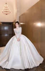 -欣薇婚纱(新源乐汇城店)