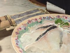 -尚尚仙·酸汤猪手·猪肚鸡火锅(华联万柳购物中心店)