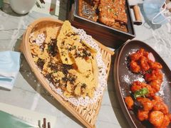 -披云云小馆·味道江湖(姚家园万象汇店)
