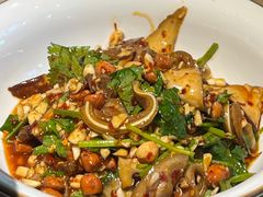 -费大厨辣椒炒肉(黄兴中心广场店)