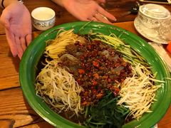 -闯关东东北农家菜(崂山石老人店)