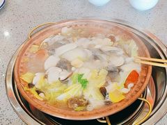 -阿婆情腊排骨火锅(金虹路店)