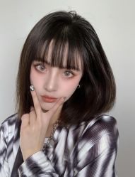 -变画·发型STUDIO