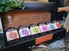 -湊湊火锅·茶憩(新中关购物中心店)