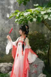 -梦回汉唐汉服旗袍体验馆(拙政园店)