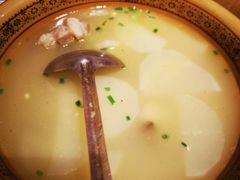 -富正毅三下锅·湘西韵味(天门山索道店)