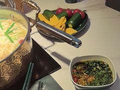 -椰子湾·海南火锅·糟粕醋·椰子鸡(正大广场店)