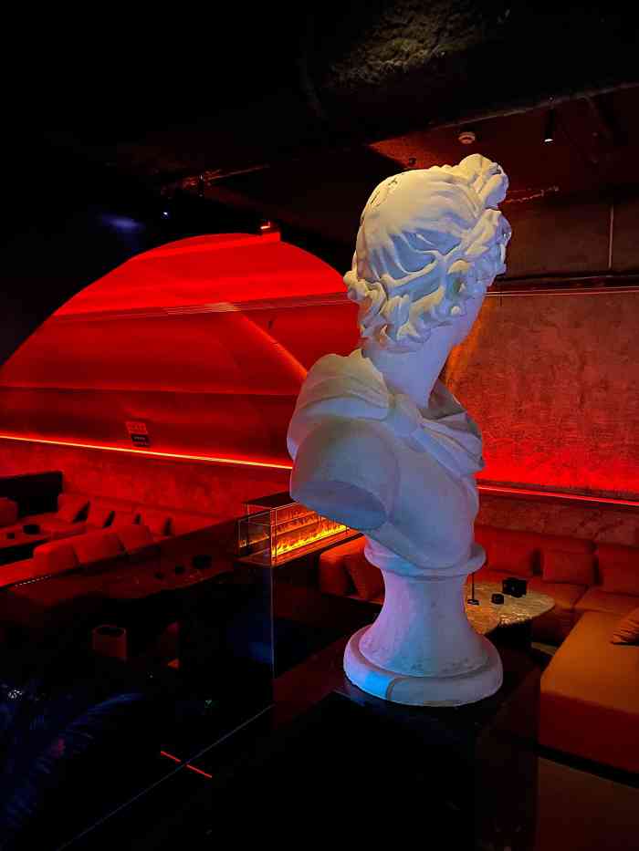 tao lounge bar-"很很很很喜欢的一家音乐酒吧 每次回重庆.