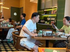 -潮界(LU·ONE凯德晶萃广场店)