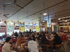 -冶建镜子·老南昌大排档·江西虾王(总店)