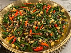 -有红鸡毛店·川菜(建设路店)