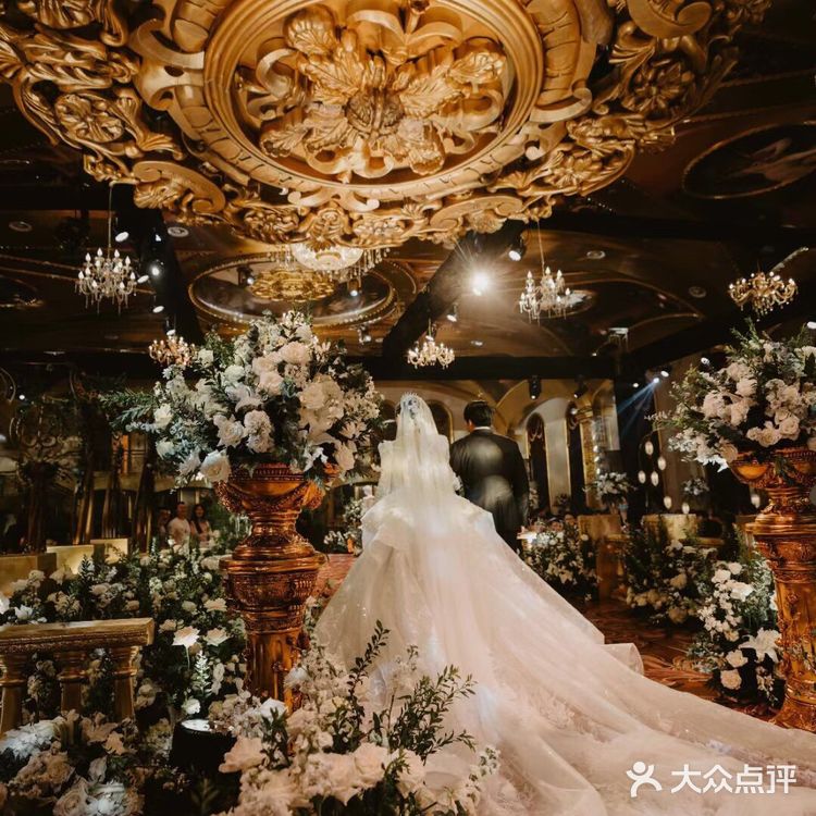 梦幻浪漫精致的美纱🌹独一无二的光芒万丈