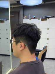 -藤野造型烫发染发