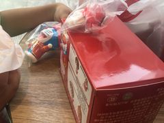 -肯德基(叠彩店)