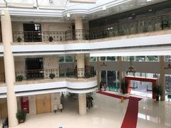 -上海市虹口区青少年活动中心(欧阳路)