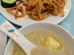 -喀纳斯鸿福生态度假酒店