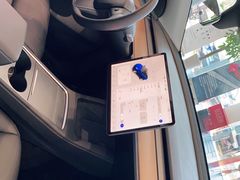 -TESLA 特斯拉(北京南四环中路特斯拉中心)