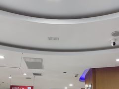 -雅悦齿科(顾村公园店)