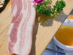 -唯成•韩国炭火烤肉 유성고기