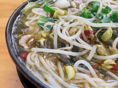 酸菜肉丝米线-李米线(总店)