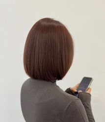 -妃格美发沙龙·烫发·染发