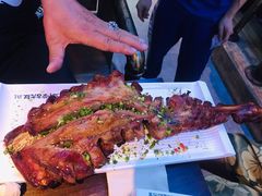 苏尼特秘制烤羊腿-三个蒙古大叔烤羊肉串(吴中路店)