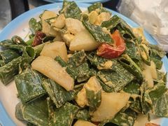 -小媳妇铁锅炖鱼(世博园店)