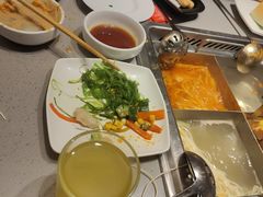 -海底捞火锅(公益西桥店)