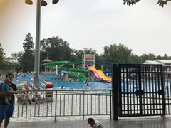 -青年湖公园水上世界