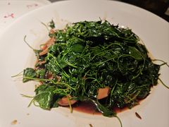 -吴越荣记苏州菜·松鼠桂鱼100%活鱼现做(斜塘老街店)