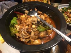 -云海肴·汽锅鸡·云南菜(天山百盛优客店)