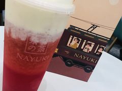 霸气芝士草莓-奈雪的茶(市百一店)