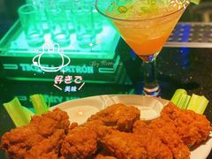 纽约布法罗酸辣风味风味鸡翅-Chili's Cafe&Bar奇利斯(滨江店)