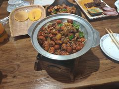 -东来菜馆•手抓海鲜家常菜•海鲜锅贴(鸽子窝店)