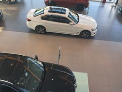 -南充通源宝马4S店(高坪店)