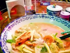 -霆记海鲜·只为这碗面(滨江店)