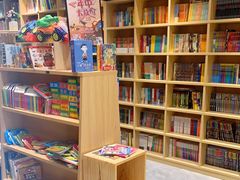 -新华书店(印象城店)