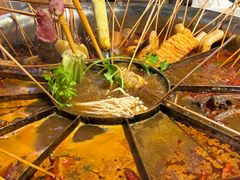 -周周辣年麻辣烫(振兴南路店)
