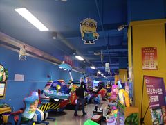 -城市英雄(维佳佰港城店)
