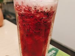 -佰搭果·广式茶餐厅(西华路店)