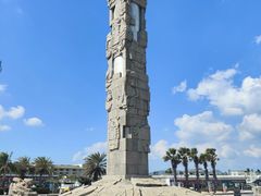 -亚龙湾中心广场