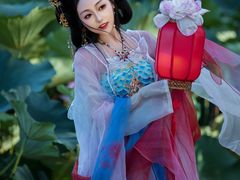 -九月鹰飞汉服摄影工作室