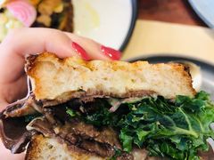 -O'mills Sourdough Bakery&Bistro(永嘉路店)