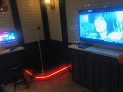 -范特西FANTASY量贩式KTV(民主广场店)