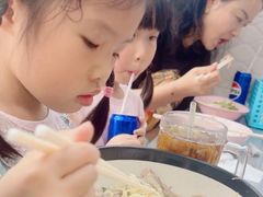 -榮泰米粉湯(Left Shop)