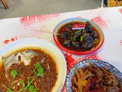 -老闵田螺馆·南昌市井菜·特色小吃(总店)