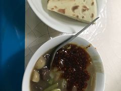-刘老虎肉丸糊辣汤(总店)